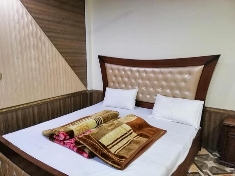 Madina Tower Hotel & Restaurant Bahrain Eksteriør bilde